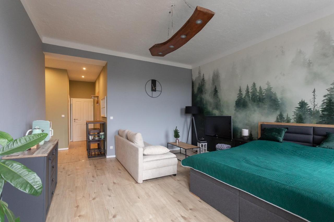 Schonbrunn Garden View Apartments Виена Екстериор снимка